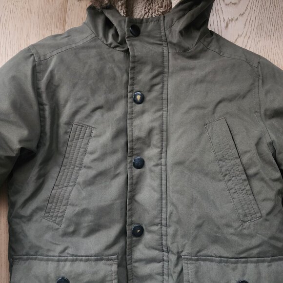 Boys winter jacket size S (6-7) - Picture 3 of 9